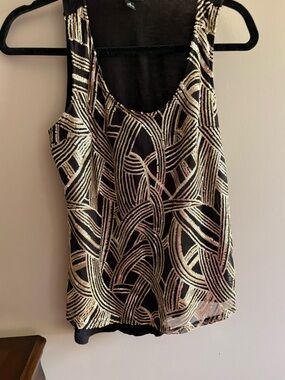A Byer Sequin Top Black and Gold size small
